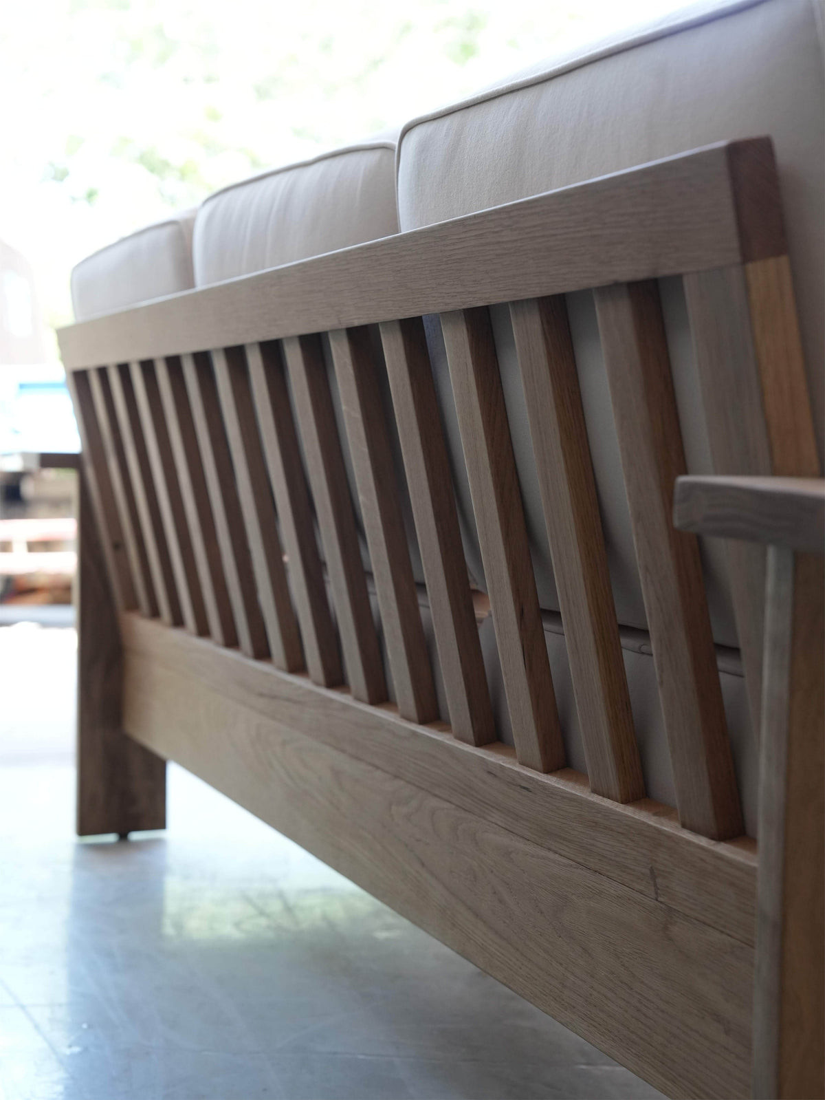 Oak Arm Cushion Sofa detail image 5