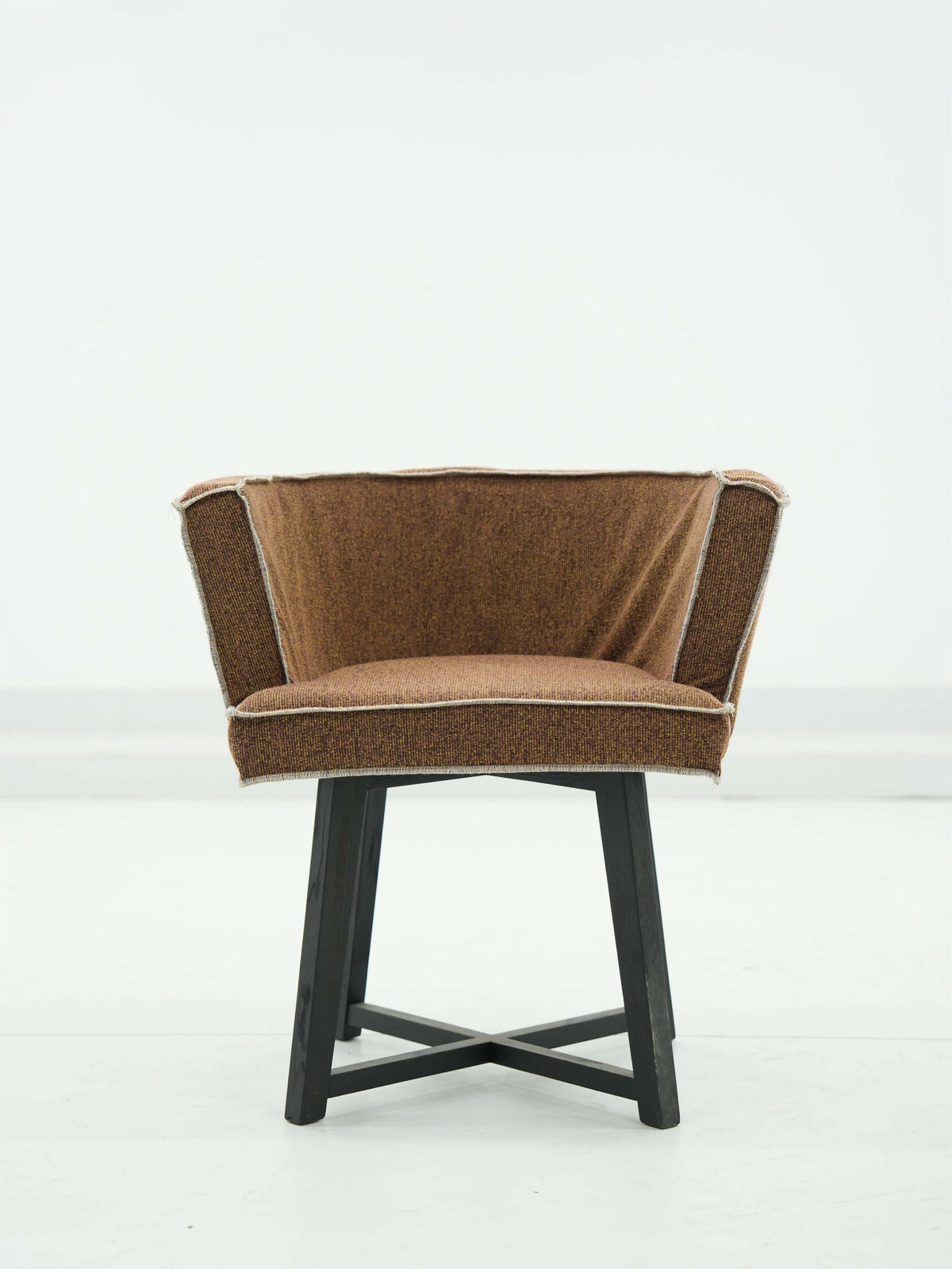 Cognac Counter Chair detail image 4