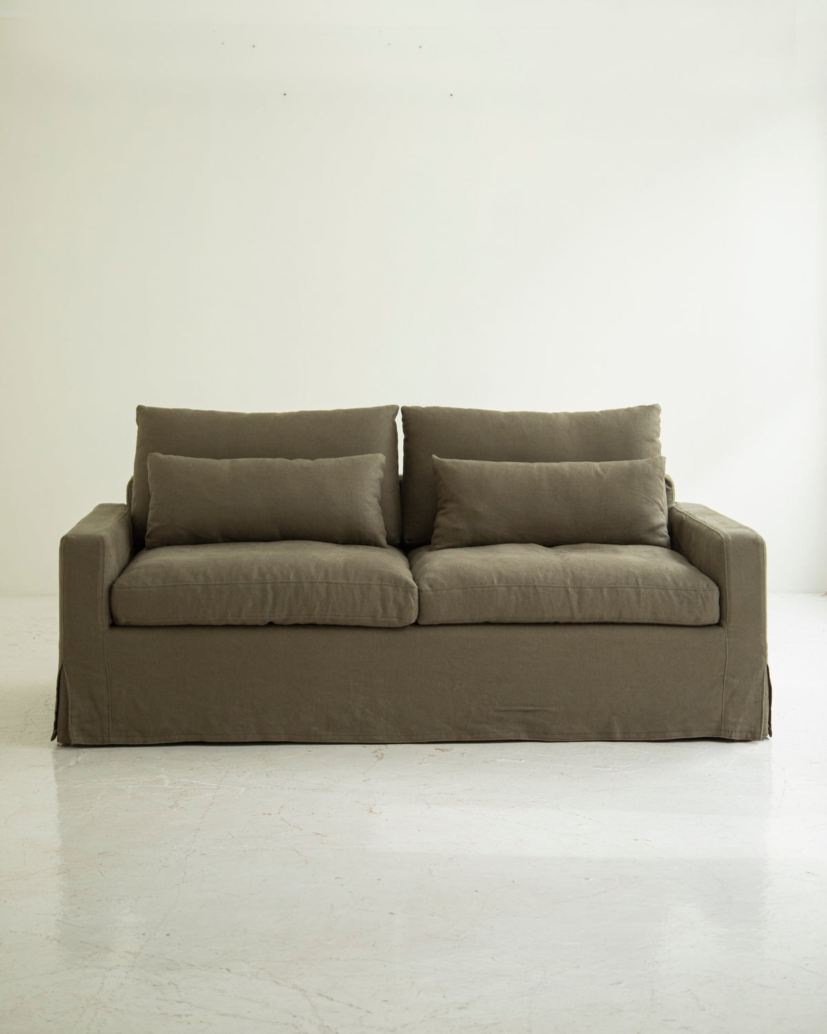 Olive Linen Slipcover Sofa detail image 3