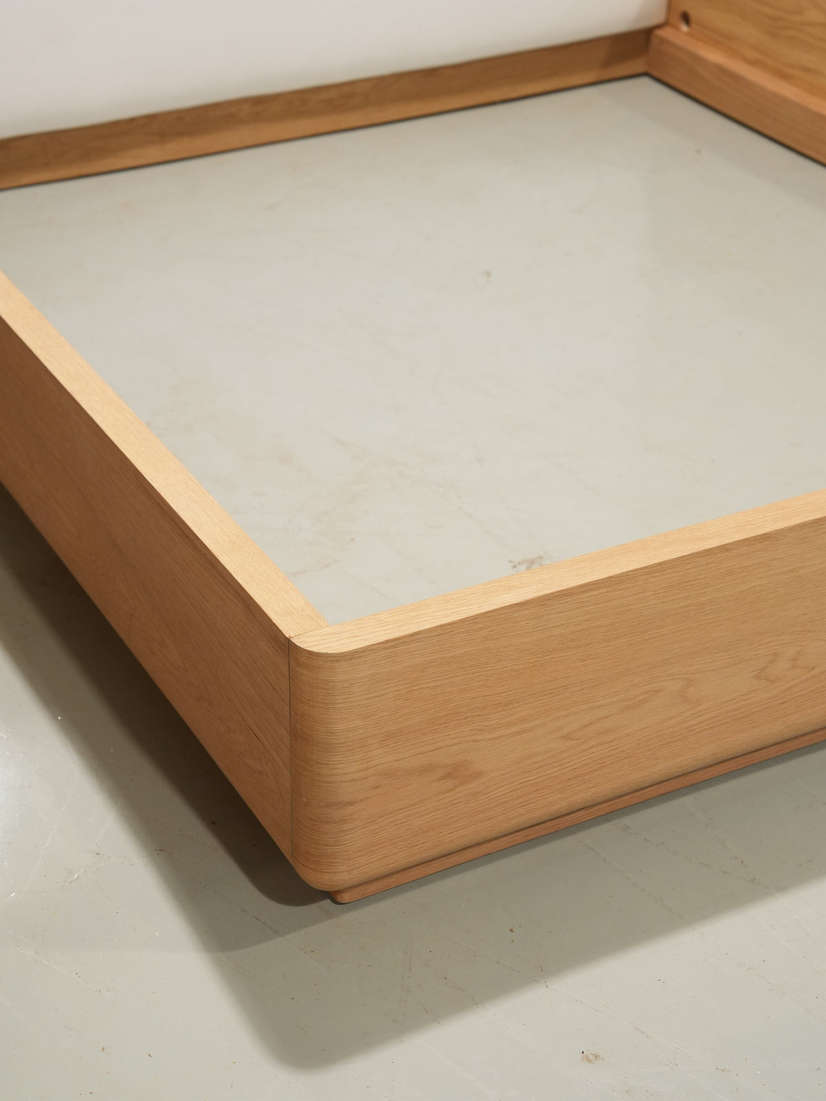Oak Pillow Panel Bed detail image 3