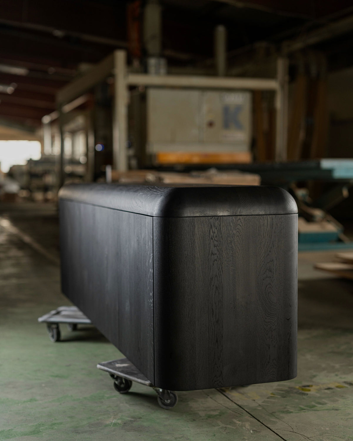 Noir Curved Sideboard detail image 3
