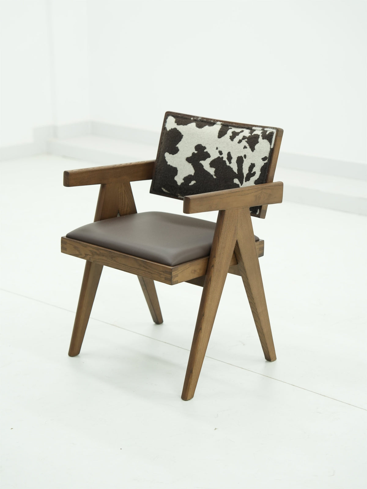 Cowhide Panel Dining Chair detail image 4
